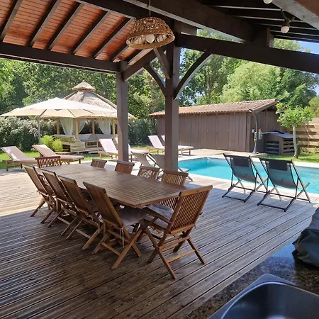 12 Personnes Avec Piscine Et Velos Proche Ocean